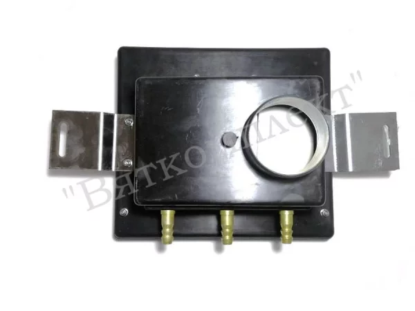 Лючок для прачечного оборудования Вязьма Л10.35.00.000-07 (ВМЗ)