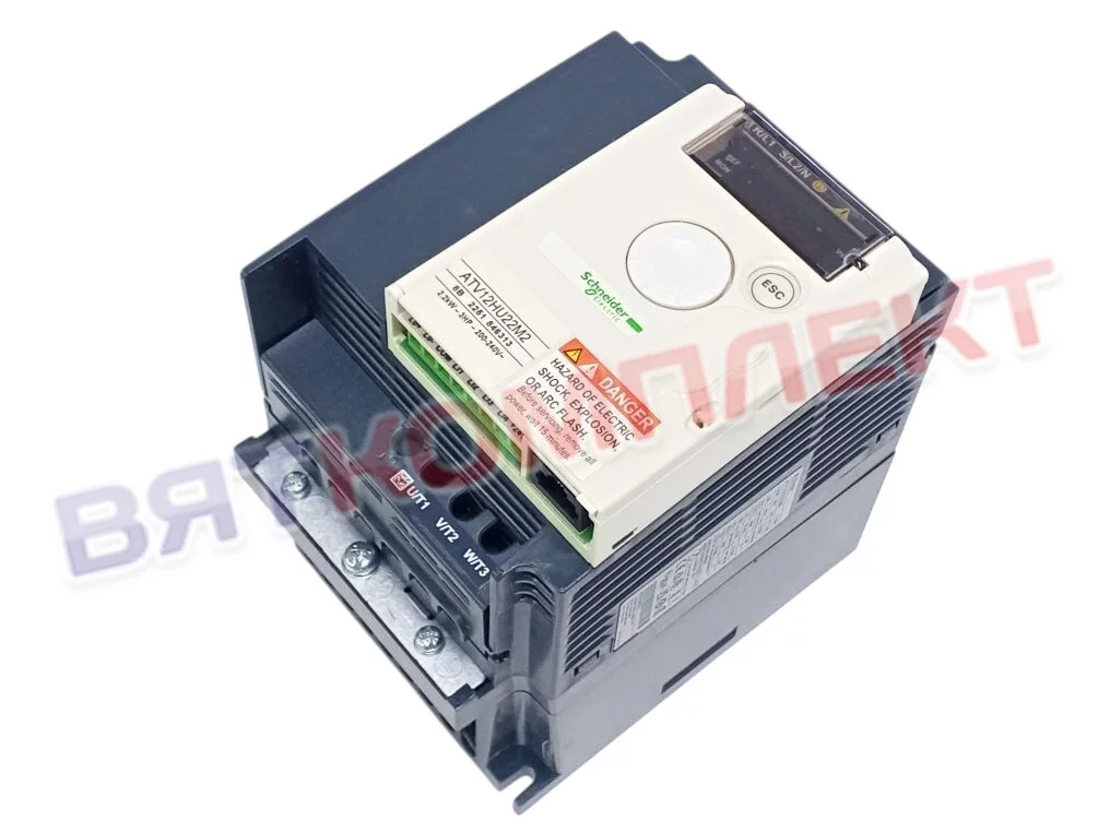 Преобразователь частоты Schneider ATV 12  2,2 КВТ 240В 1Ф Abat (12000061314)