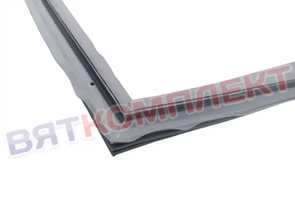 Уплотнение двери холодильника LIEBHERR 7110531