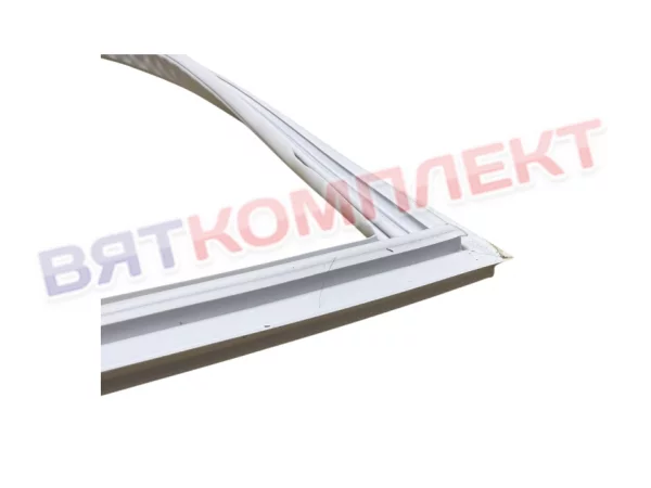 Уплотнитель для ларя Бирюса Б-355, Б-355НК, Б-355НК-5 (60*118 см) в паз (без магнита) 