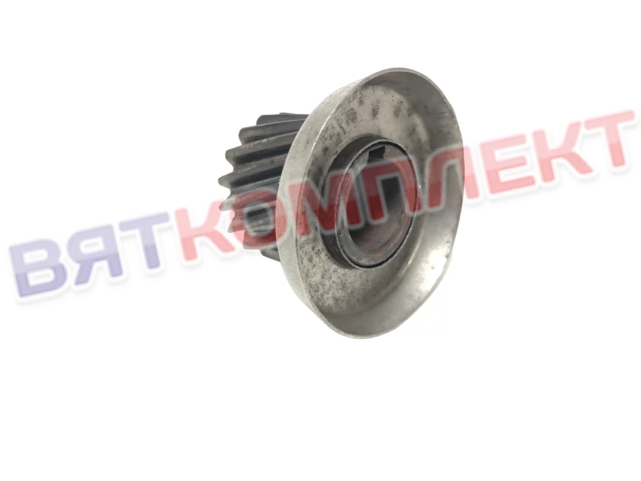 Шестерня для мясорубки Z-17 М-600-3.12.210 (с маслоотражателем)