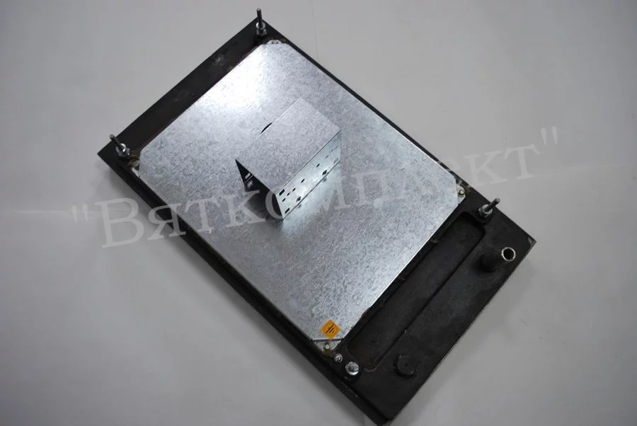 Плита жарочная АКО-40Н.05.00.000-02 (в сборе) с рифлением, слив слева, шт 21000107802 Абат (Abat)