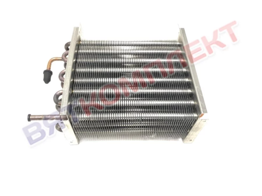 Батарея испарителя (3х8х205, квадр.)  для среднетемпературных холодильных столов TM3-G POLAIR 2903117d