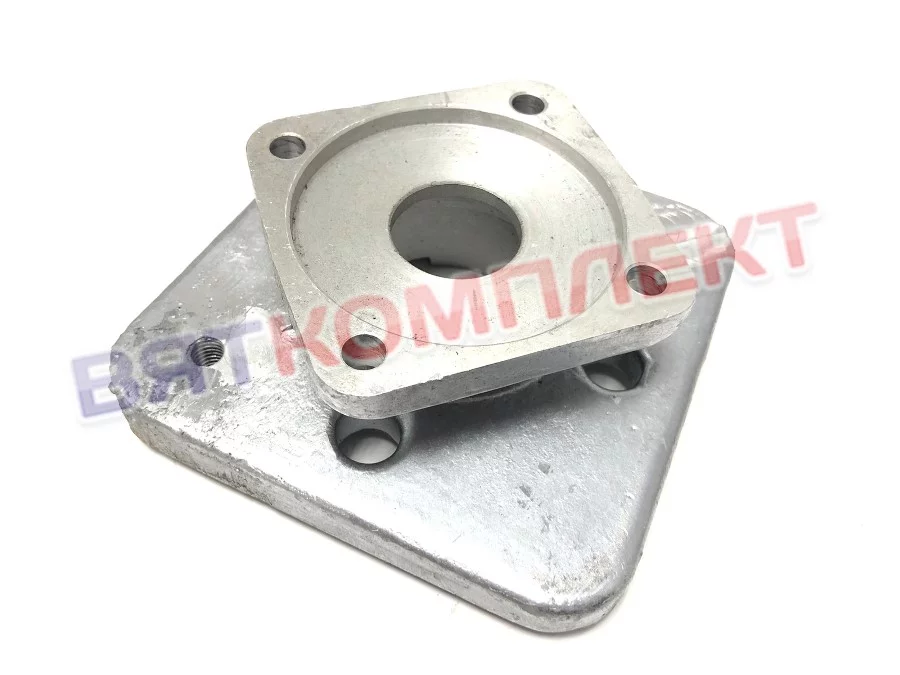 Фланец к редуктору мясорубки МИМ-300М,-01 (до 09.12г.), МИМ-350М (до 06.12г.) МИМ-350.00.001 Торгмаш г.Барановичи 