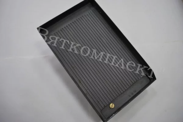 Плита жарочная АКО-40Н.05.00.000-02 (в сборе) с рифлением, слив слева, шт 21000107802 Абат (Abat)